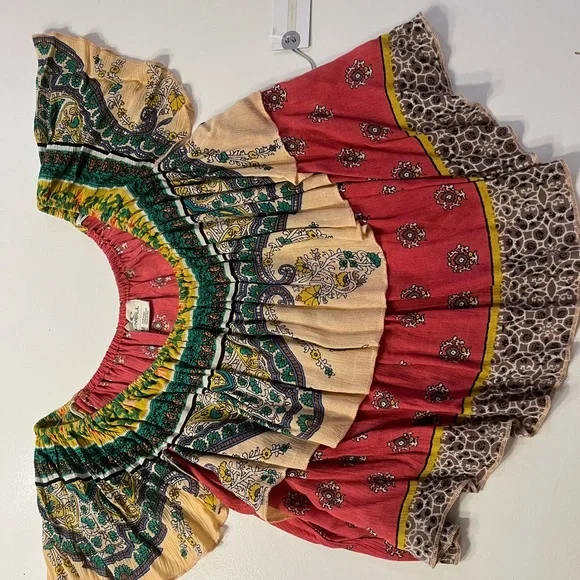 Size medium boho crop top NWT - Picture 2 of 3